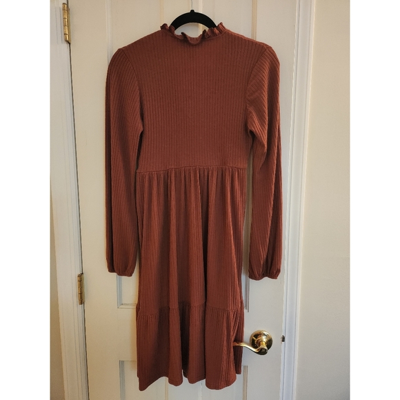 New Look Maternity Dress - Picture 2 of 4